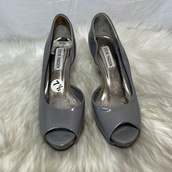 Steve Madden Tulla Grey Patent Leather Platform Heels Sz 7.5 - Picture 2 of 6